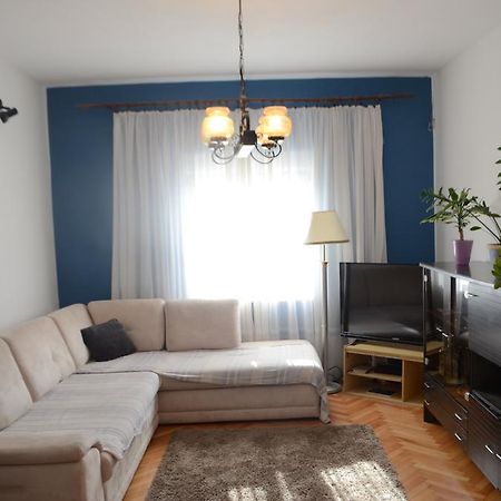 Apartment Klara Primošten Buitenkant foto