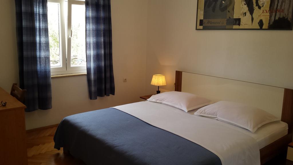 Apartment Klara Primošten Buitenkant foto