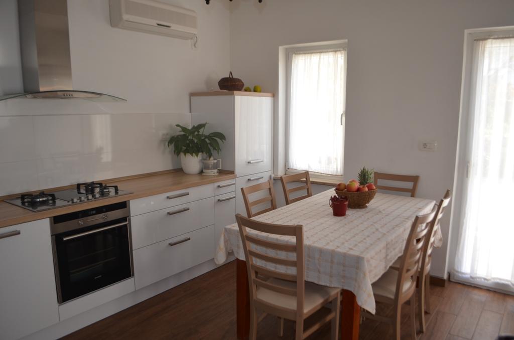 Apartment Klara Primošten Buitenkant foto